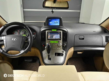 Hyundai Starex — photo 07
