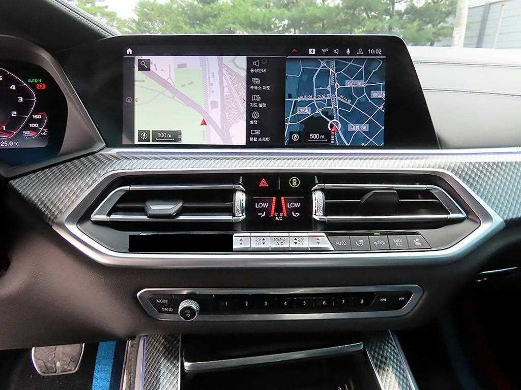 BMW X5M — photo 13