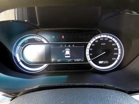 Kia Niro — photo 09