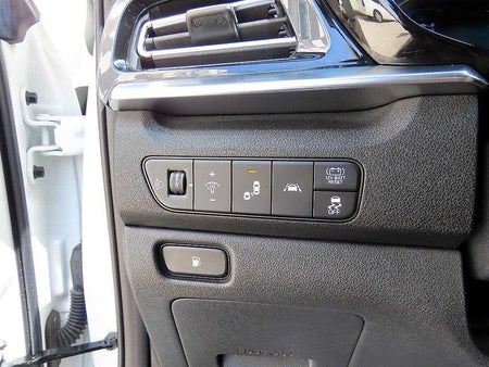 Kia Niro — photo 12