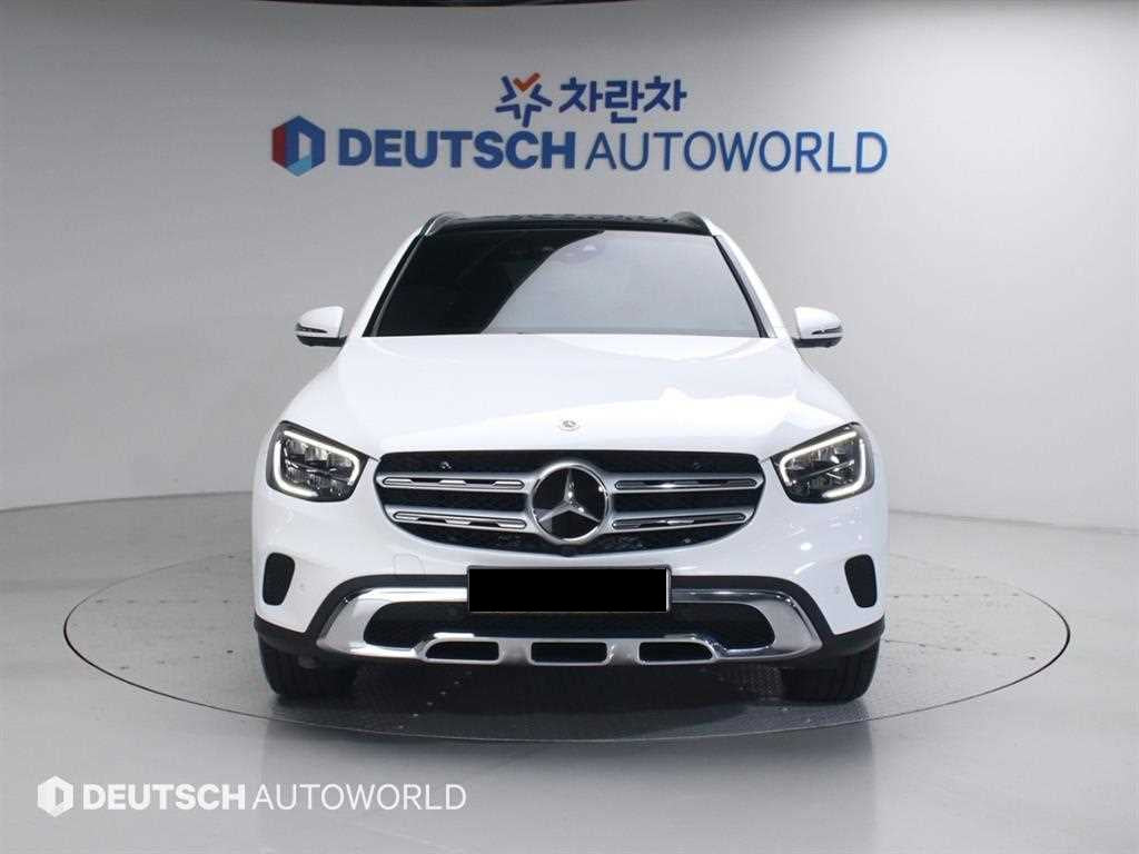 Mercedes-Benz GLC-Class — photo 03