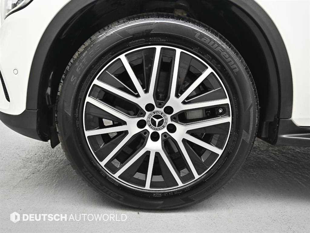 Mercedes-Benz GLC-Class — photo 05