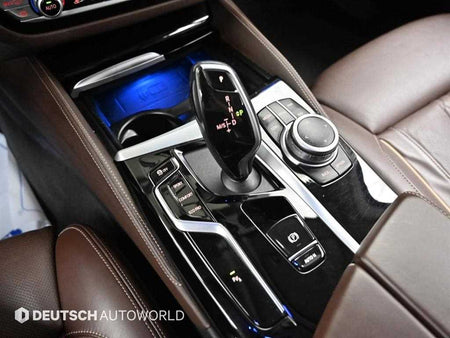 BMW 5-Series — photo 09