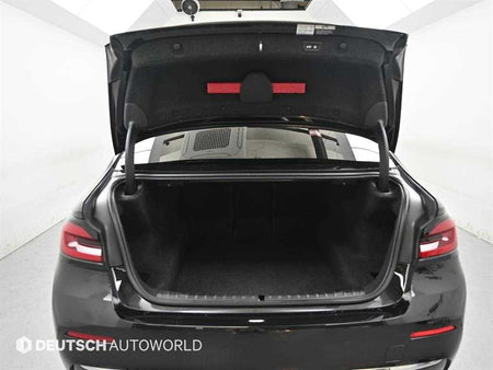BMW 5-Series — photo 19