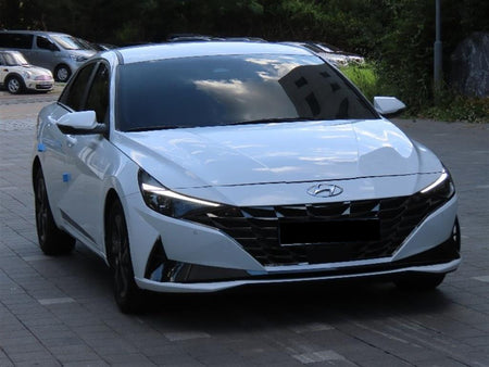 Hyundai Avante — photo 02
