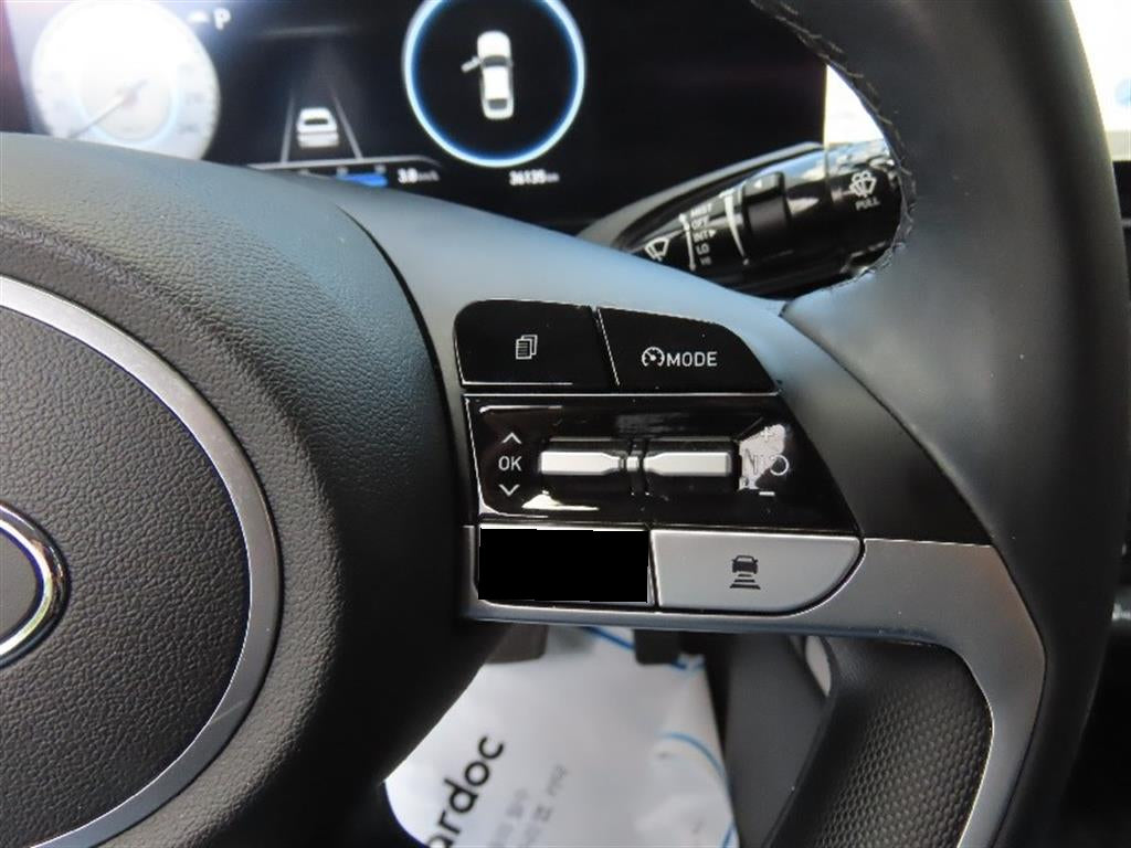 Hyundai Avante — photo 11