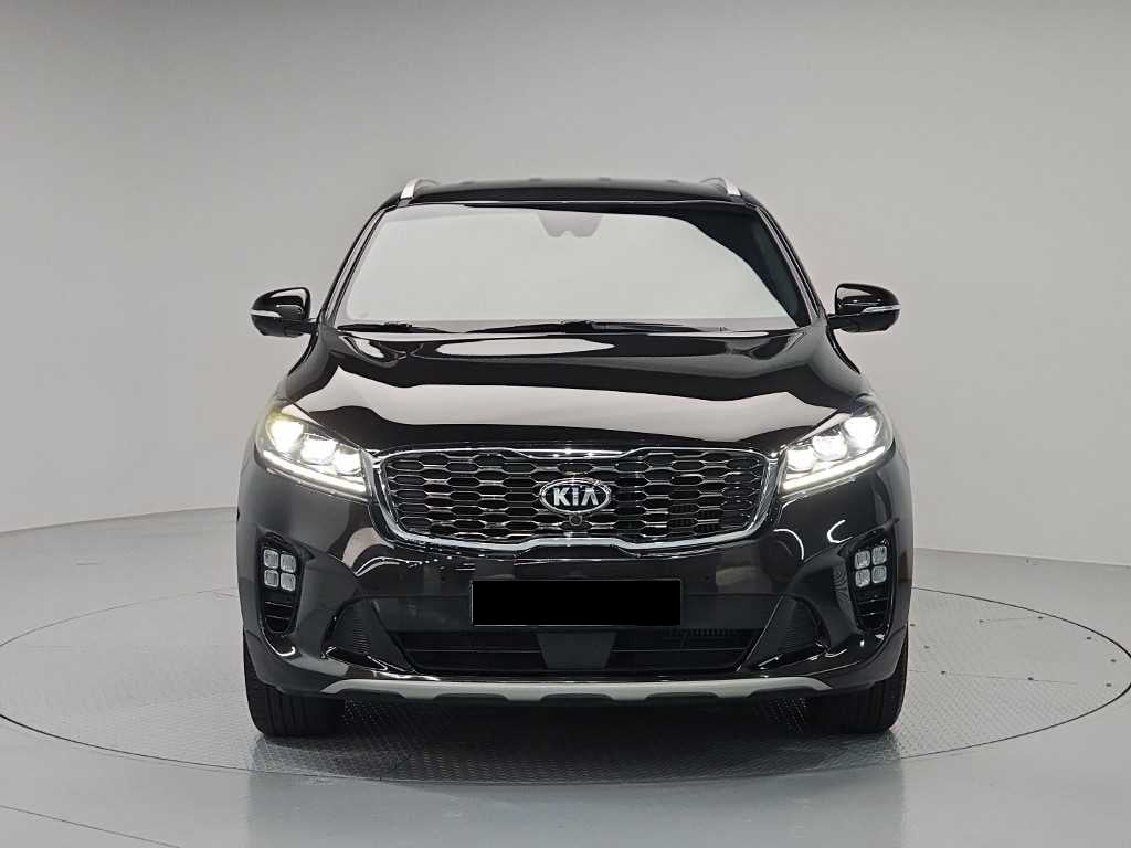 Kia Sorento — photo 02