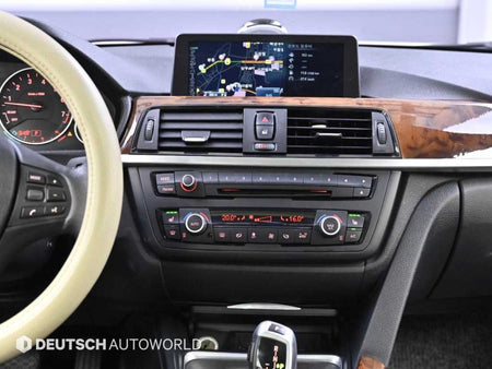 BMW 3-Series — photo 14