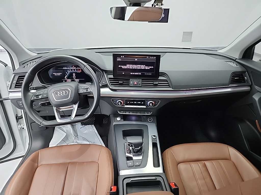 Audi Q5 — photo 07