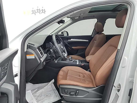 Audi Q5 — photo 11