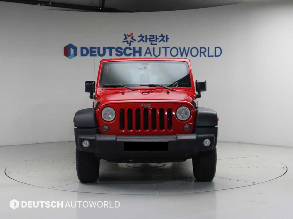 Jeep Wrangler — photo 03