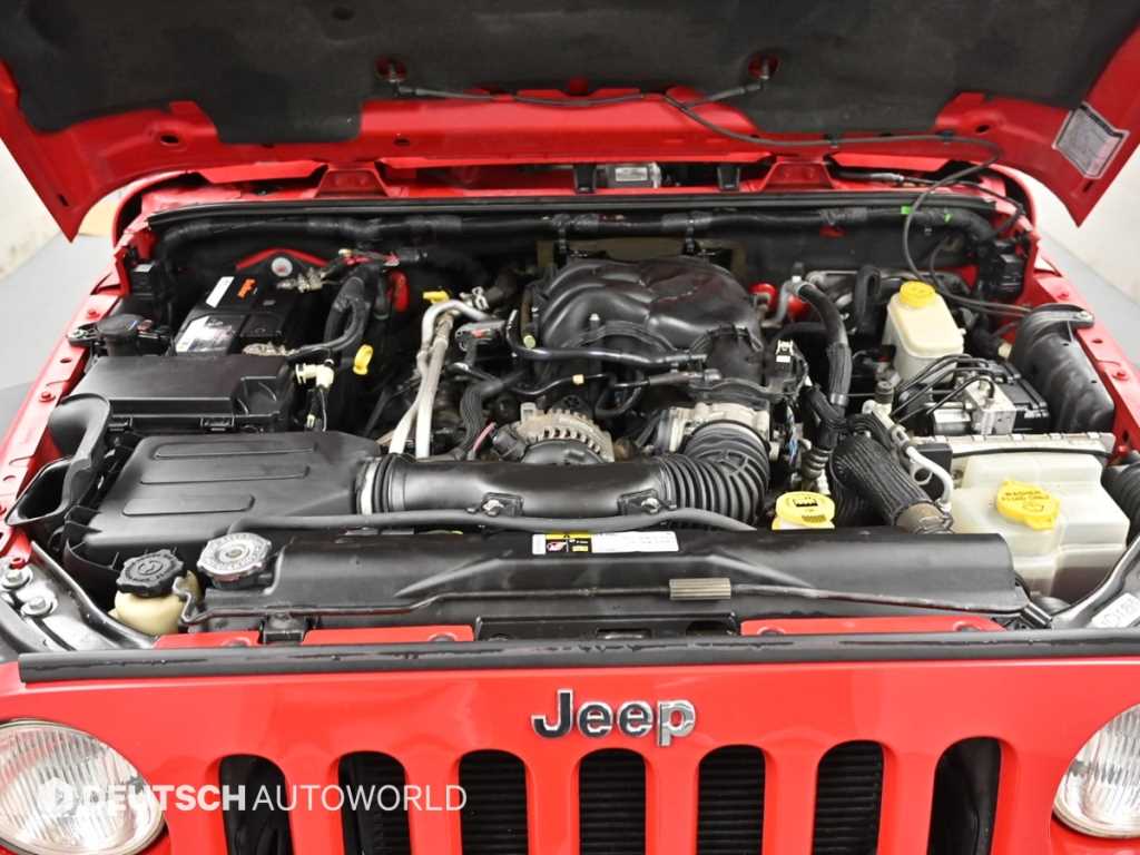 Jeep Wrangler — photo 06