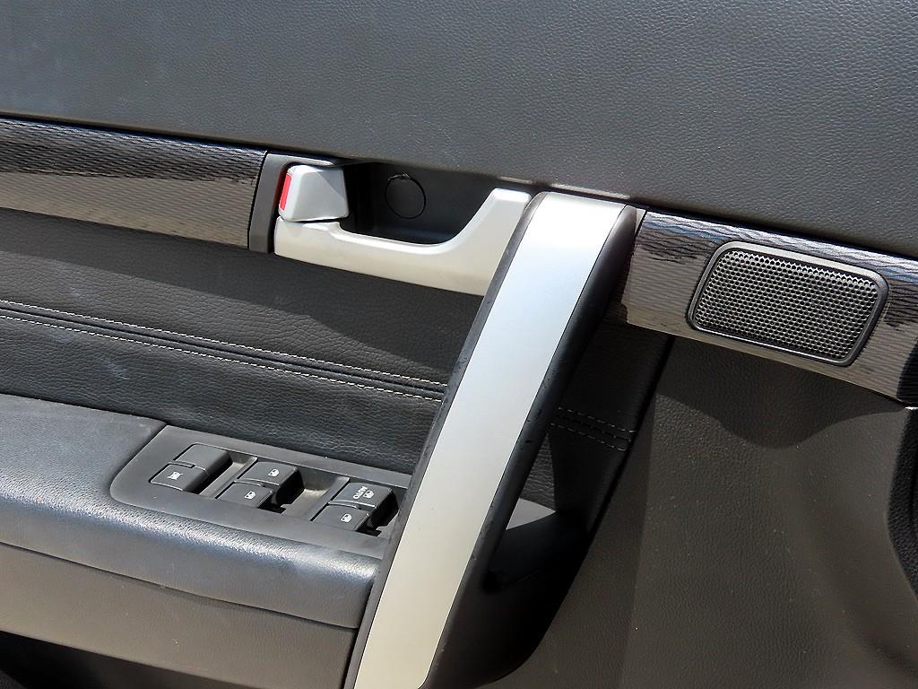 CHEVROLET Captiva — photo 11