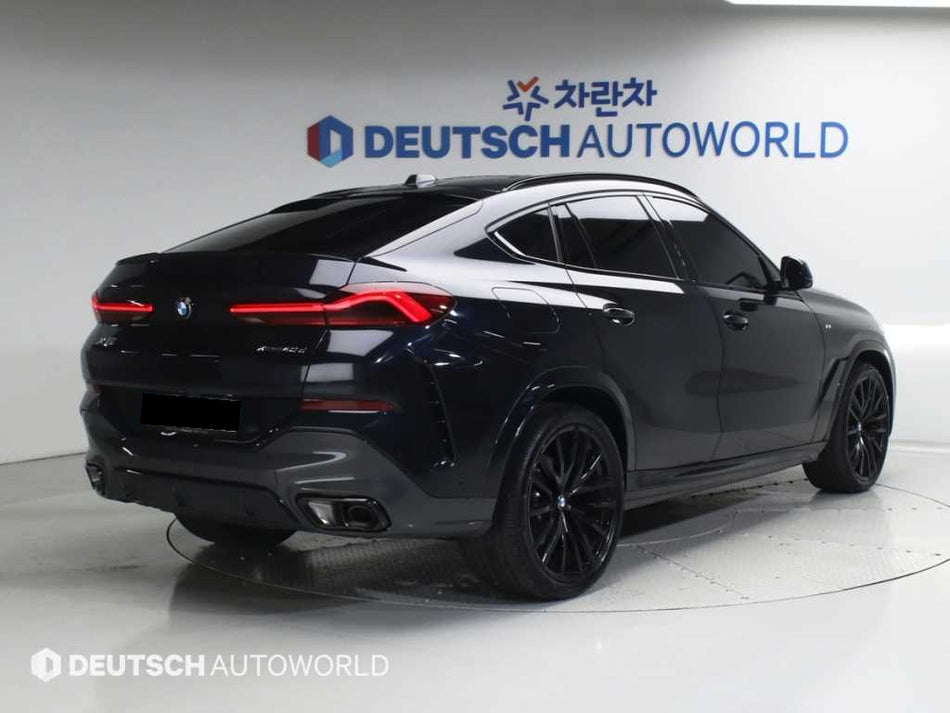 BMW X6 — photo 02