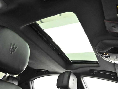 Maserati Ghibli — photo 17