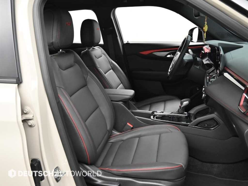 CHEVROLET Trailblazer — photo 10
