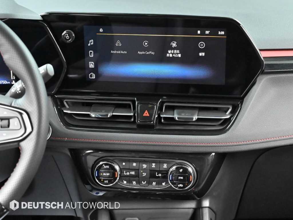 CHEVROLET Trailblazer — photo 14