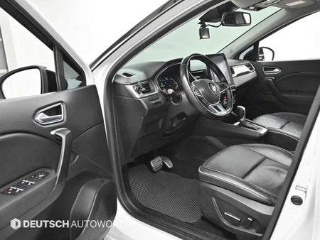RENAULT Captur — photo 11