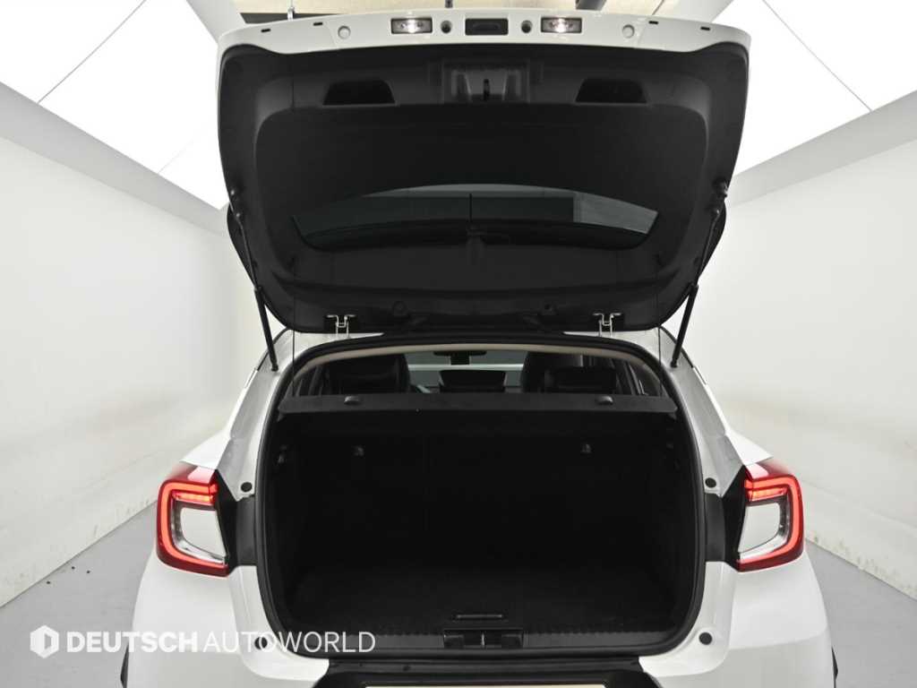 RENAULT Captur — photo 19