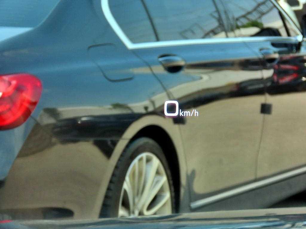 Audi Q8 — photo 10