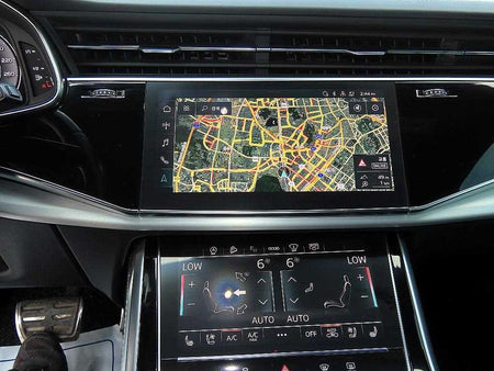 Audi Q8 — photo 13