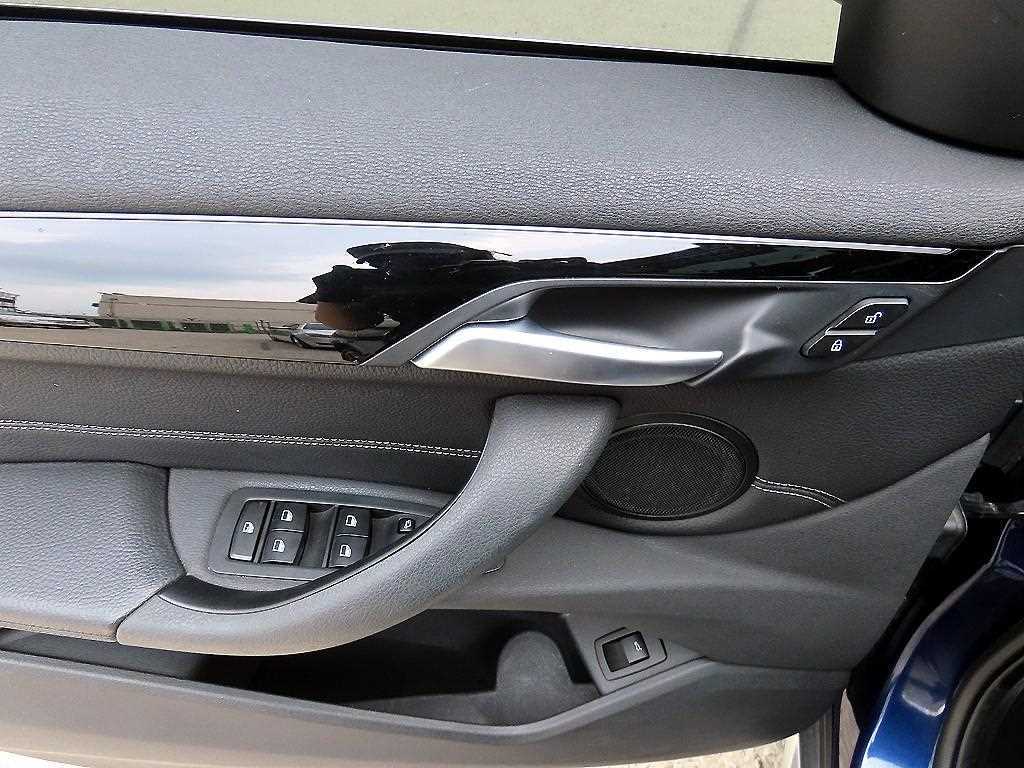 BMW X1 — photo 11