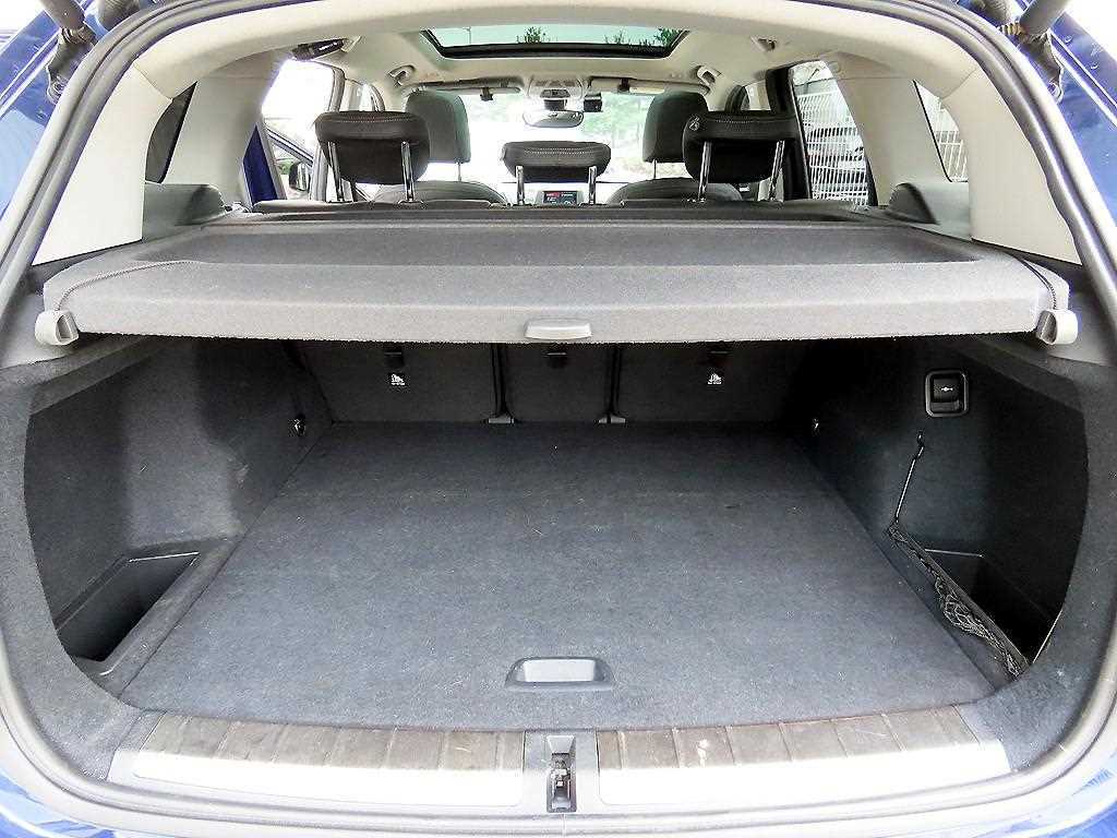 BMW X1 — photo 18
