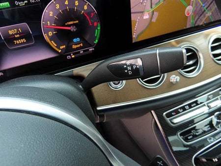 Mercedes-Benz E-Class — photo 11