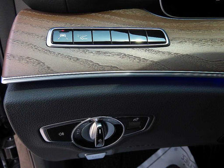Mercedes-Benz E-Class — photo 13