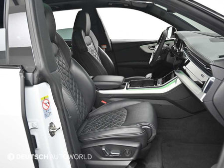 Audi Q8 — photo 10