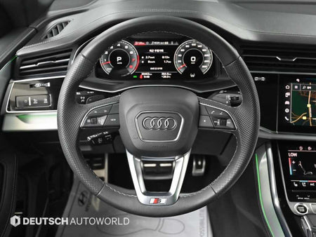 Audi Q8 — photo 13