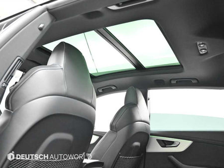 Audi Q8 — photo 18