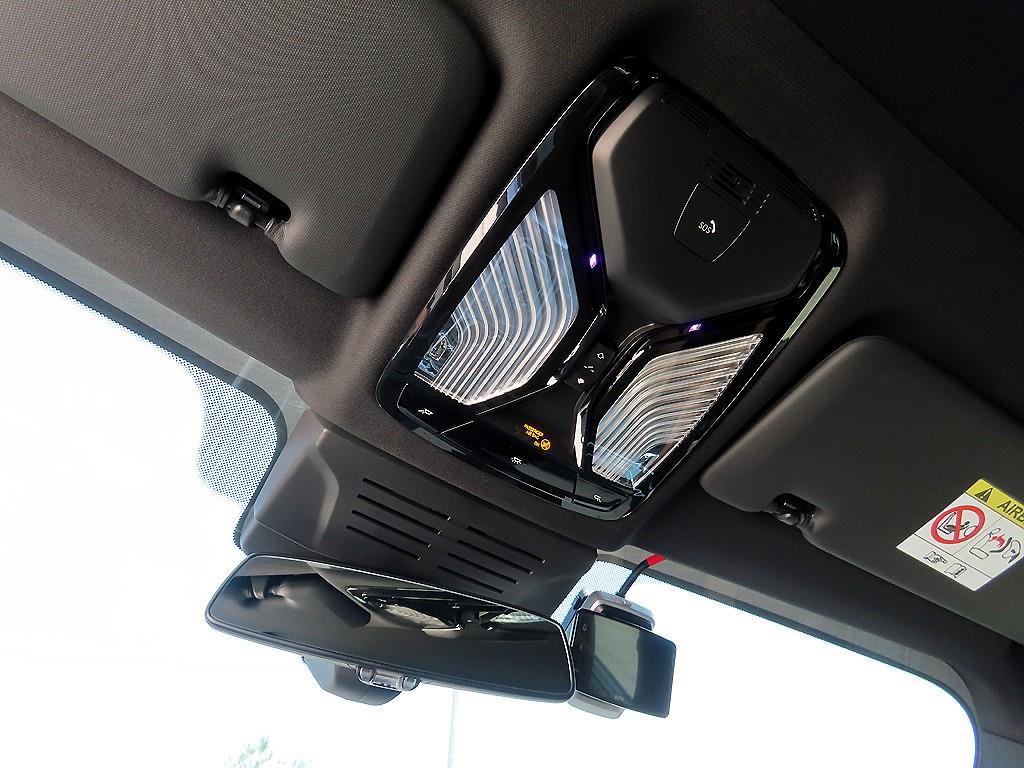 BMW X5 — photo 14