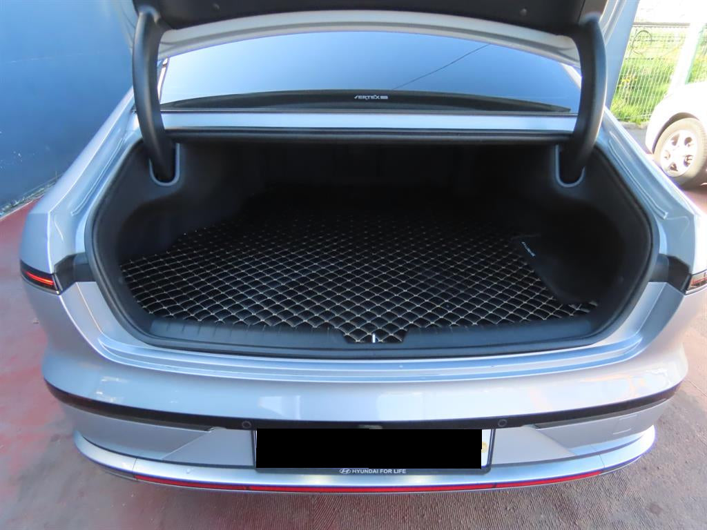 Hyundai Grandeur — photo 05