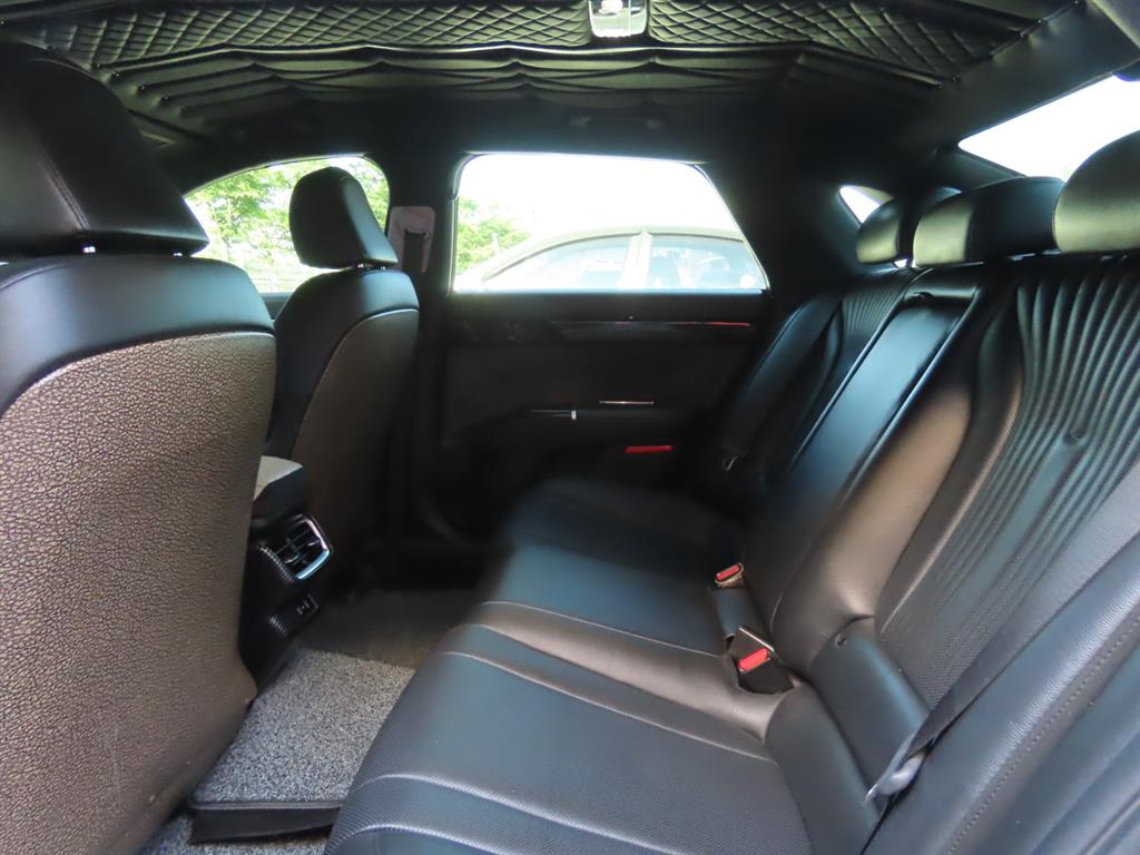 Hyundai Grandeur — photo 08