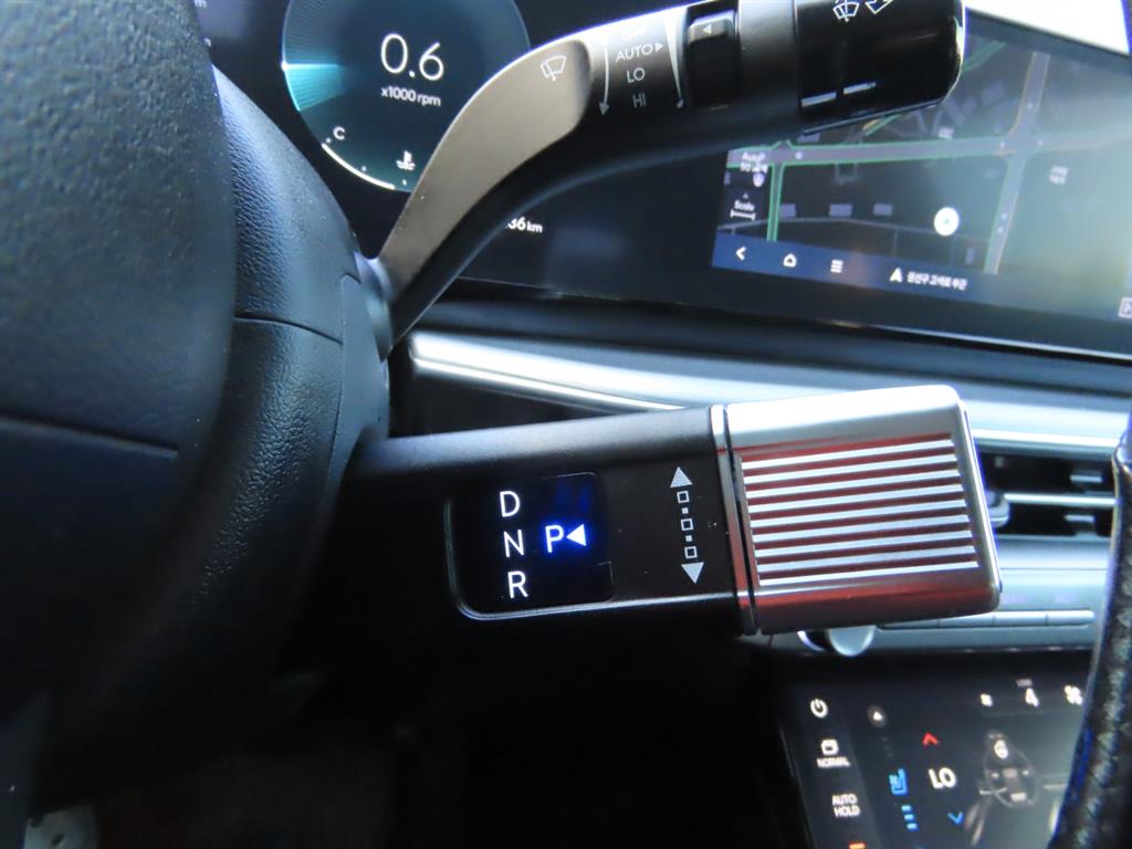 Hyundai Grandeur — photo 16