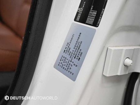 BMW 5-Series — photo 20