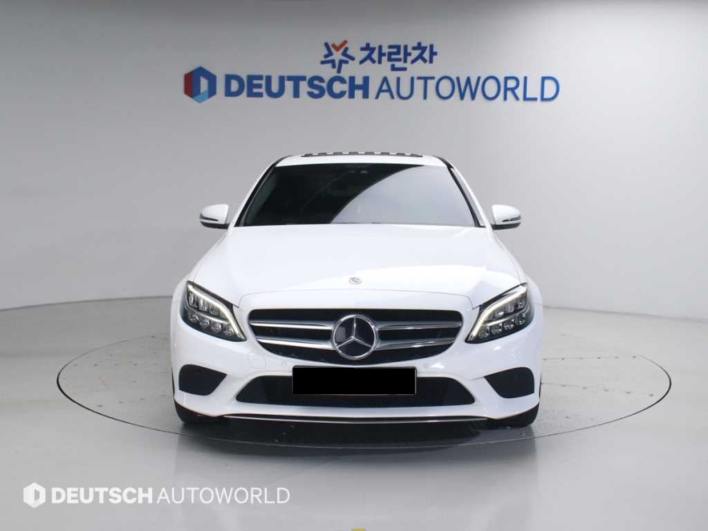 Mercedes-Benz C-Class — photo 03