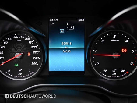 Mercedes-Benz C-Class — photo 09