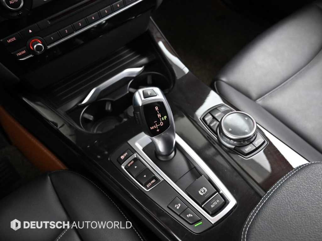 BMW X3 — photo 09