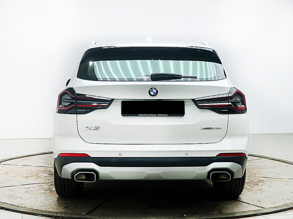 BMW X3 — photo 03
