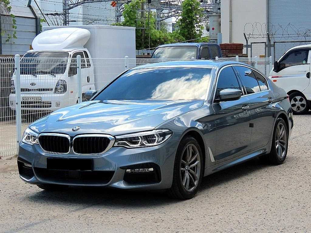 BMW 5-Series — photo 02