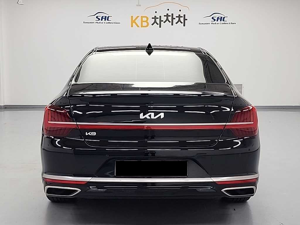 Kia K9 — photo 04