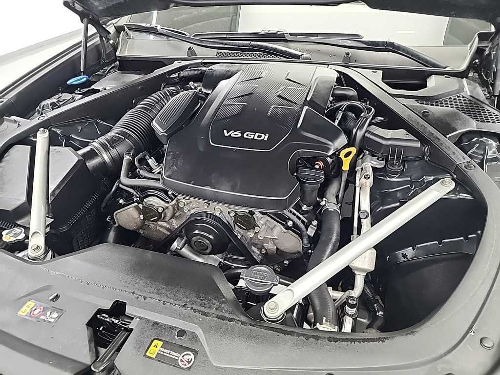 Kia K9 — photo 06