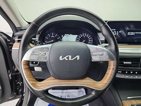 Kia K9 — photo 10