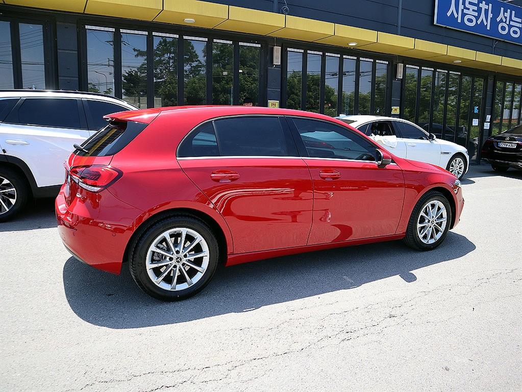 Mercedes-Benz A-Class — photo 03