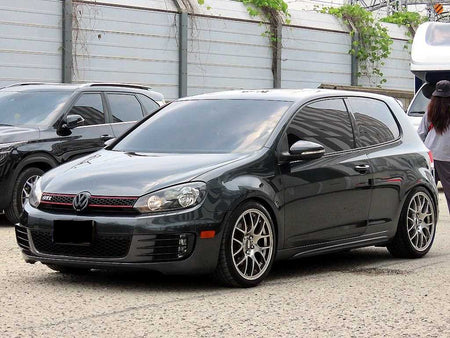 Volkswagen Golf — photo 02
