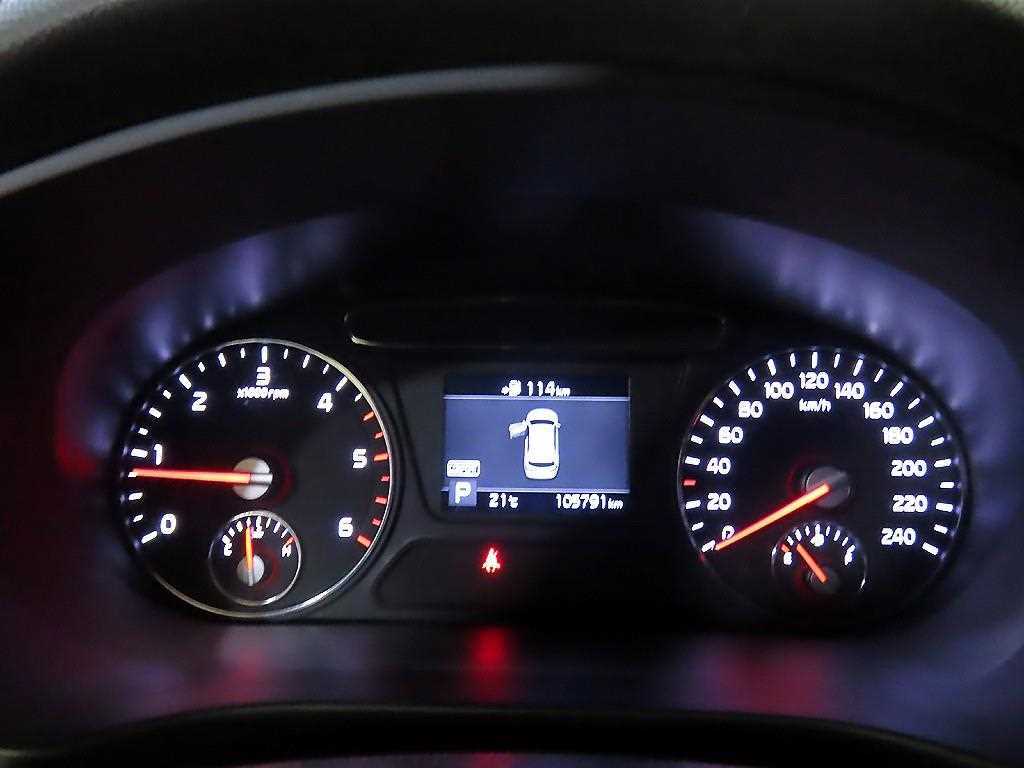 Kia Sorento — photo 10