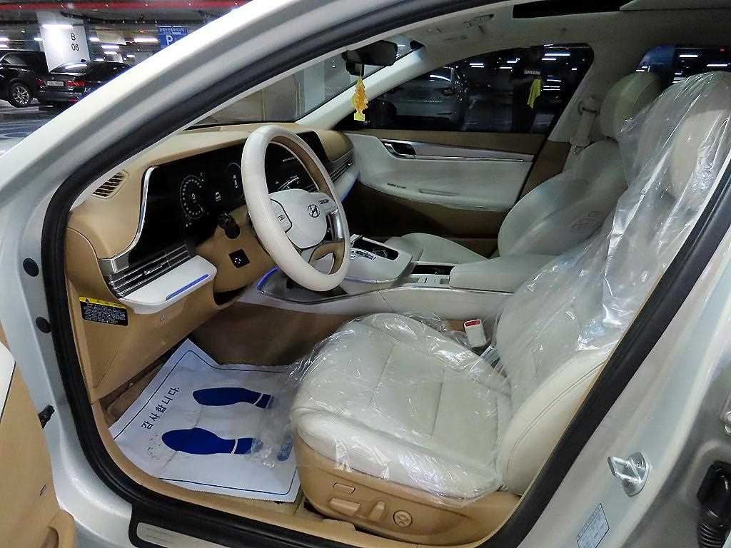 Hyundai Grandeur — photo 06