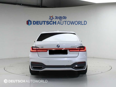 BMW 7-Series — photo 04